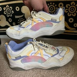 Multicolor pastel Vans